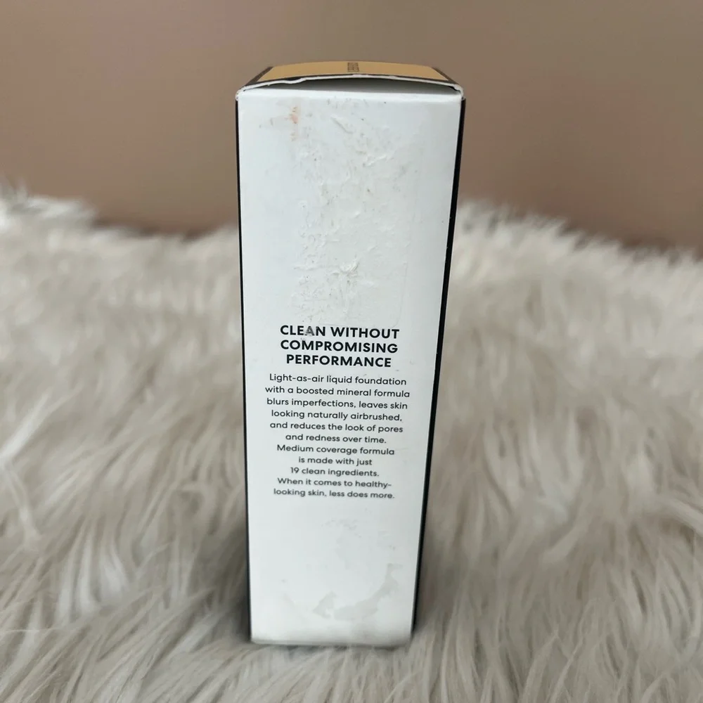 {BareMinerals} Original Liquid Mineral Foundation in Golden Beige 13 - 30 ml